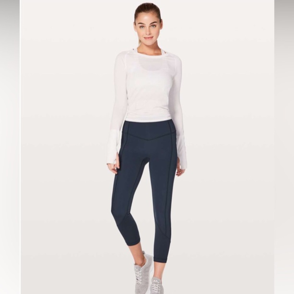 Lululemon All The Right places Crop ll